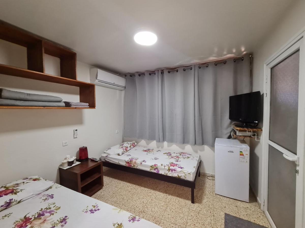 Arava Hostel Ейлат Екстериор снимка