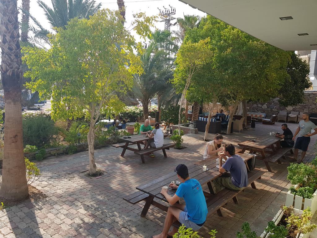 Arava Hostel Ейлат Екстериор снимка