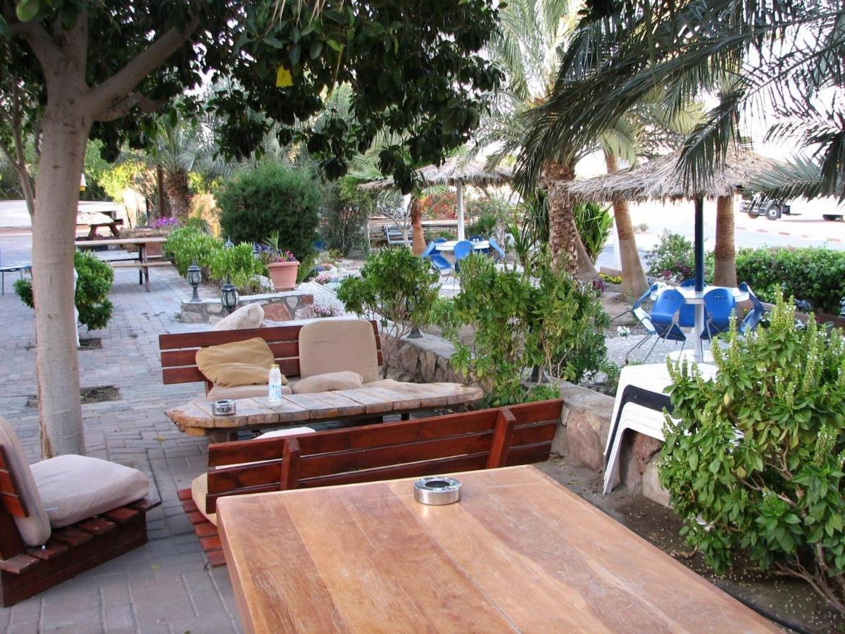Arava Hostel Ейлат Екстериор снимка