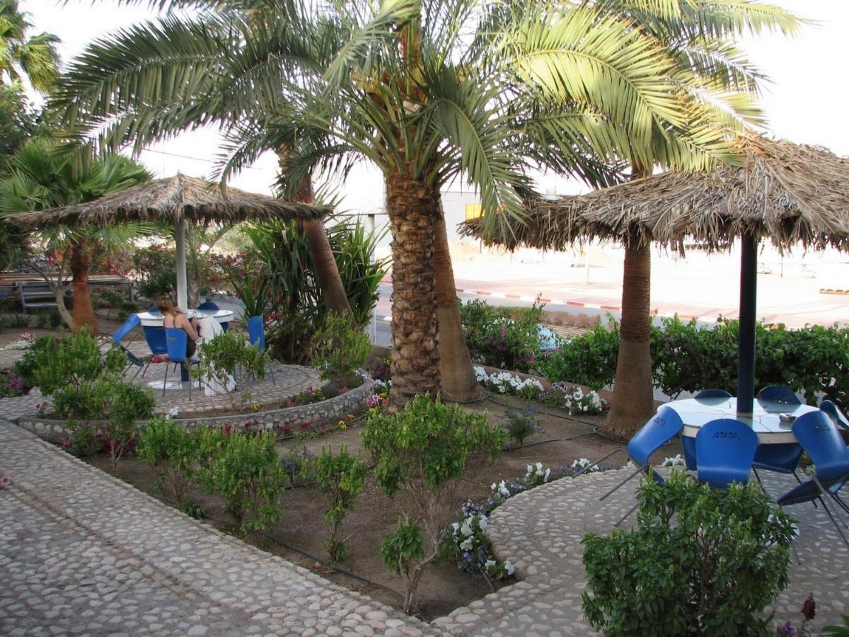 Arava Hostel Ейлат Екстериор снимка